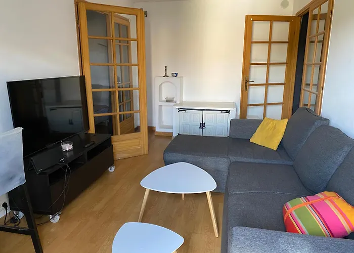 Appartement En Rez-De-Jardin De Villa
